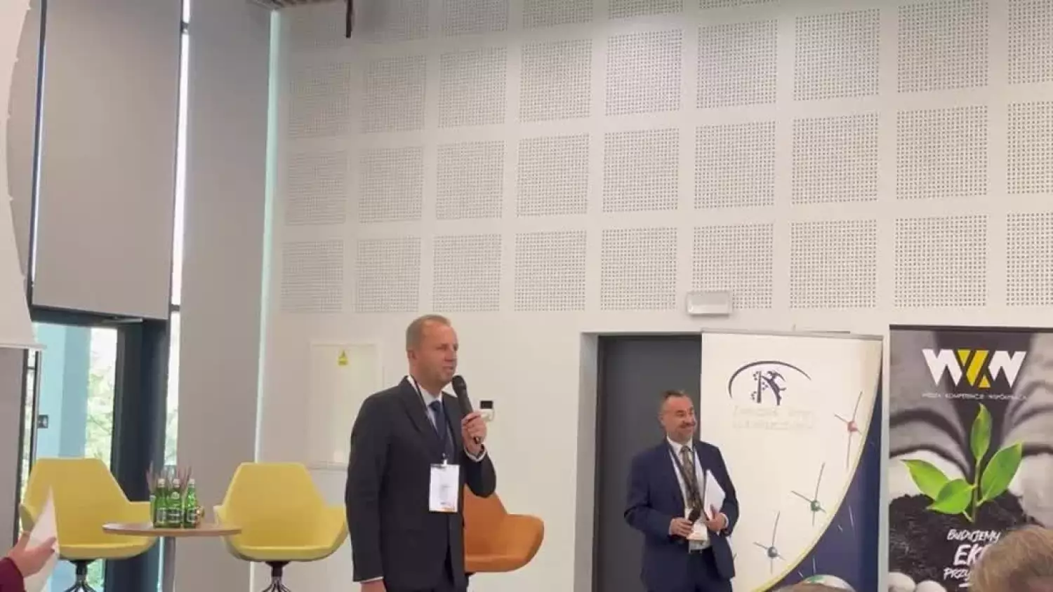 konferencja-kluczowe-wyzwania-w-gospodarce-odpadowej-rozszerzona-odpowiedzialno-producenta-sys.mp4